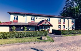Hotel Und Appartements Jaegerhof Ruegen